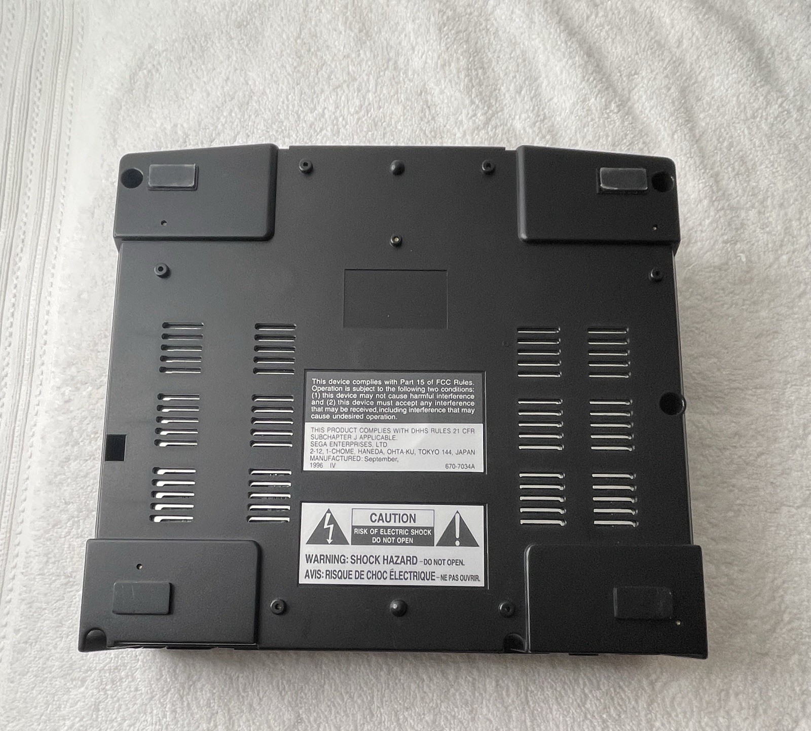 Sega Saturn Console System MK-80000 With 2 Games Bundle Lot- Tested-Great