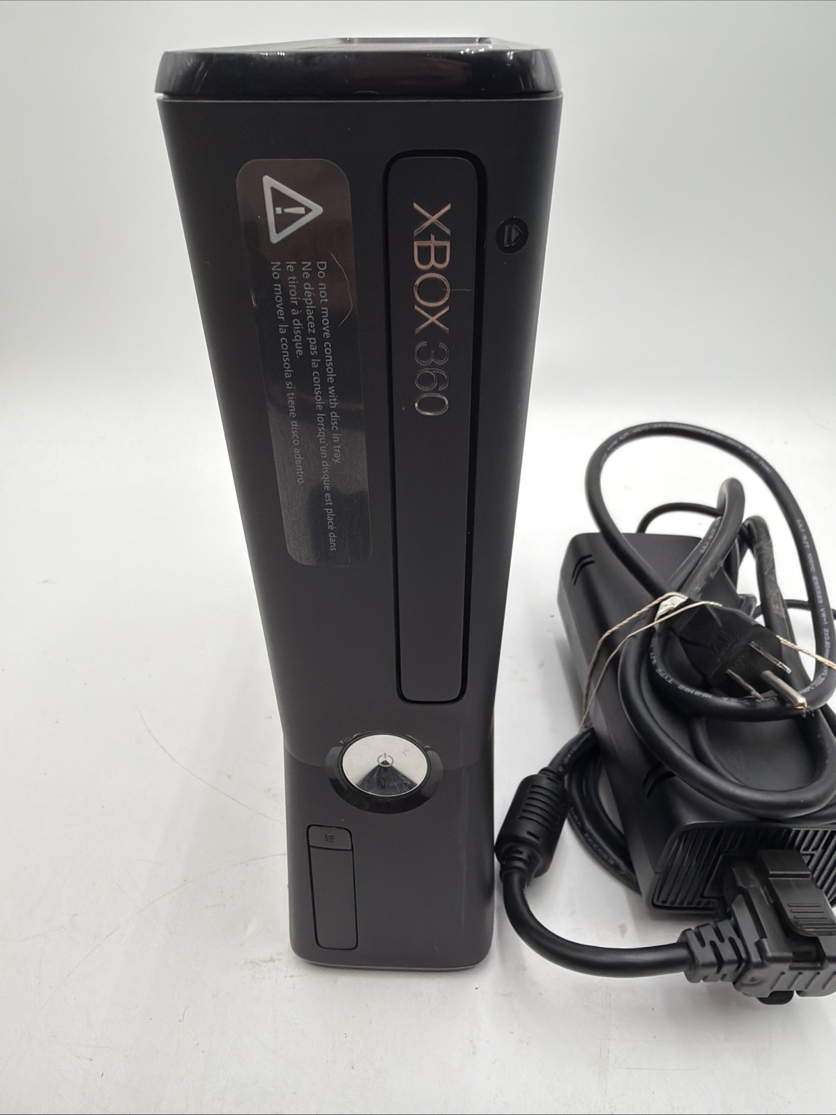 Microsoft Xbox 360 S Slim 4GB 1439 Console Bundle Controller Cable