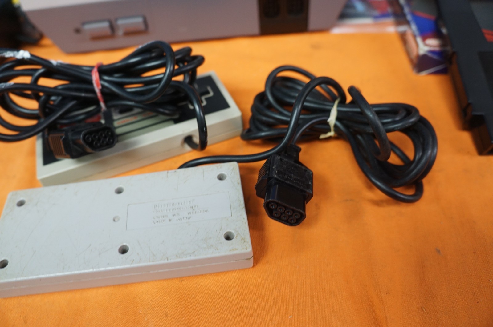 Nintendo NES Action Set Home Console – White/Gray Gaming Console W/Box