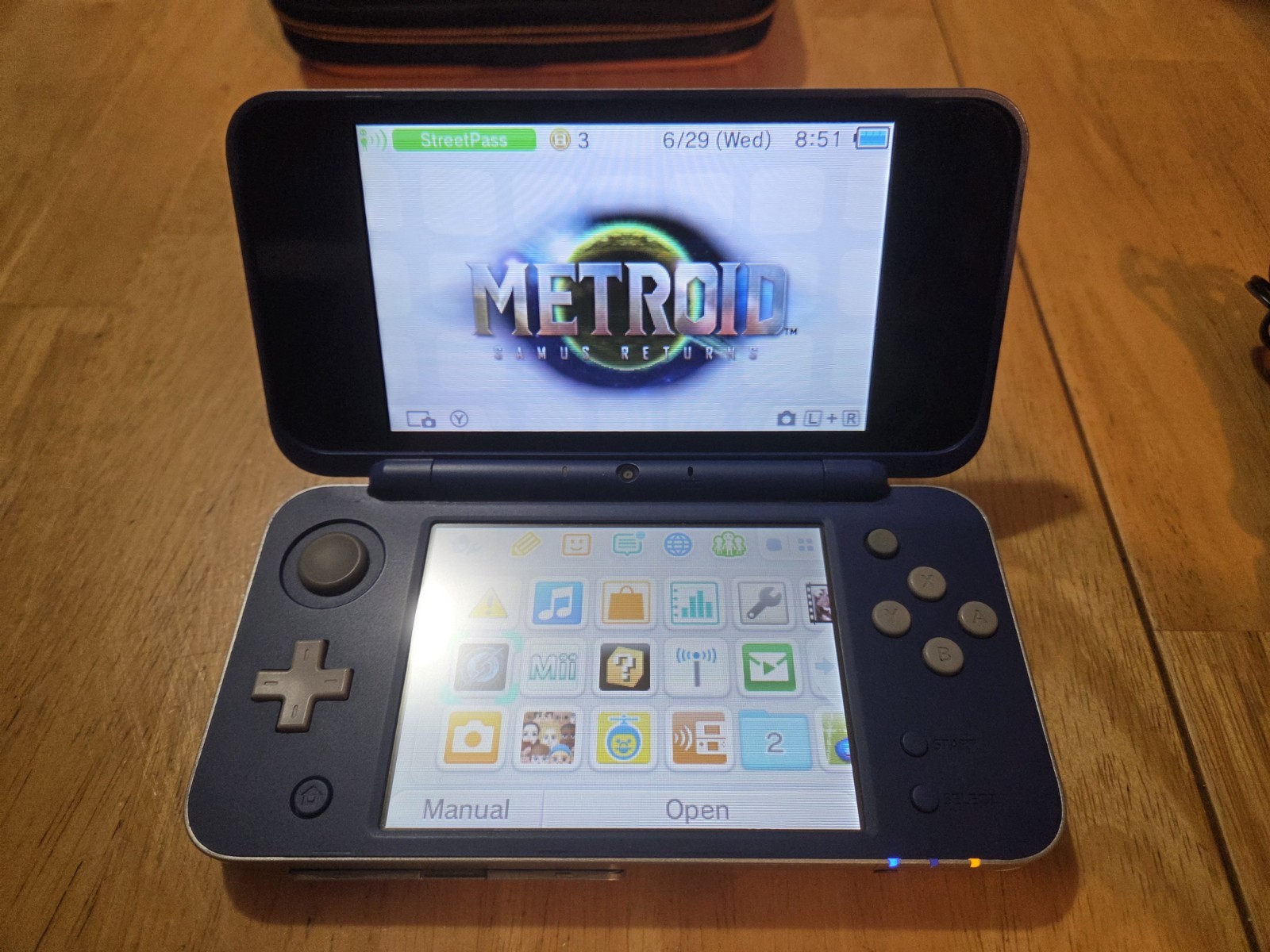 Nintendo New 2DS XL Zelda Hylian Shield Edition Handheld Console JAN-001 Tested