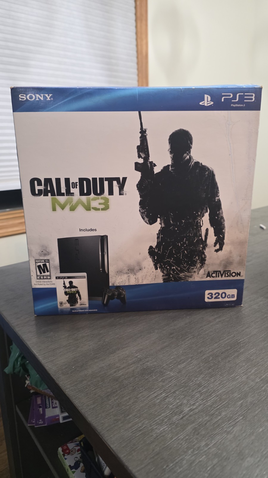 PlayStation 3 320GB Slim Bundle Call Of Duty: Modern Warfare 3 PS3