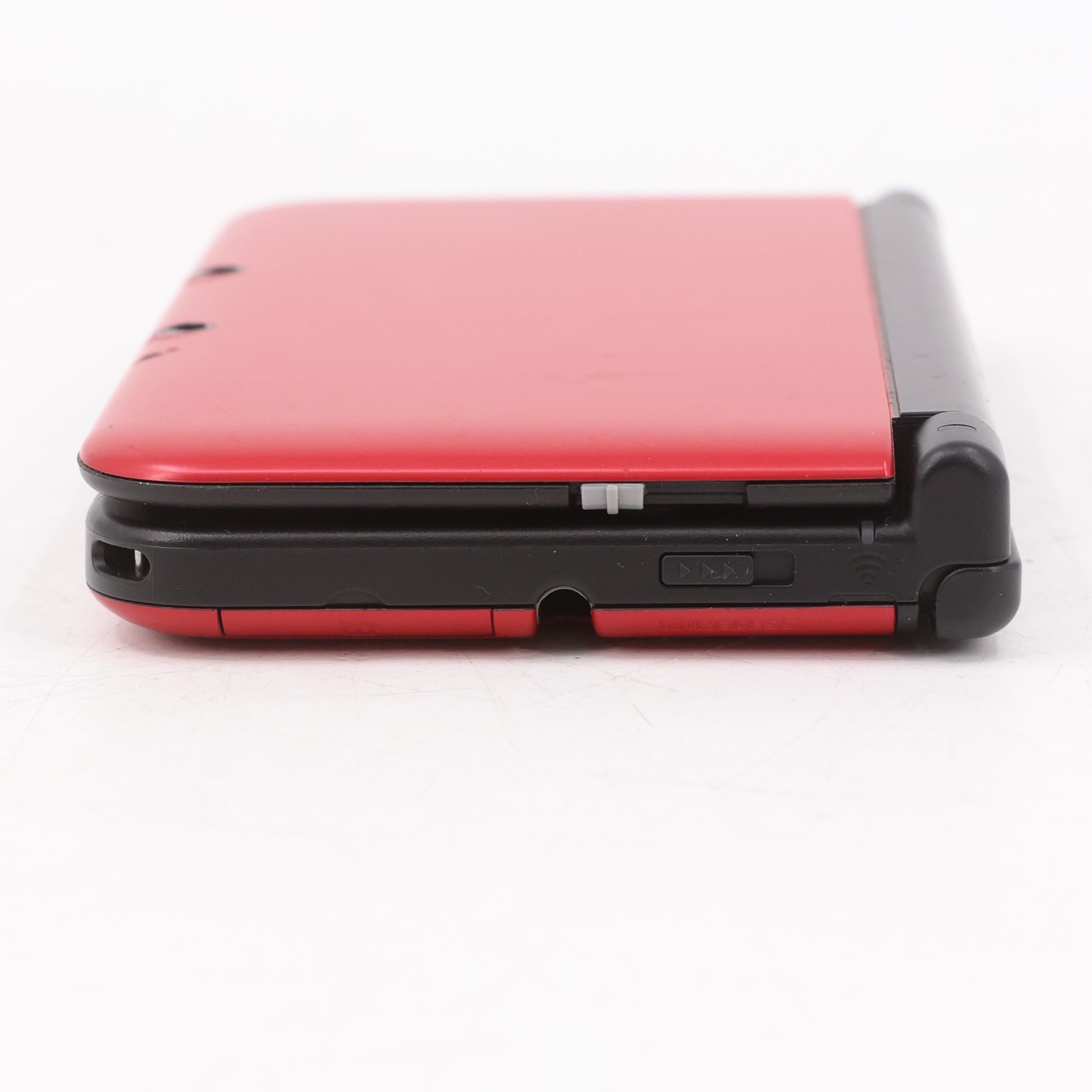 Nintendo 3DS XL Red/Black Console Bundle 6 Games