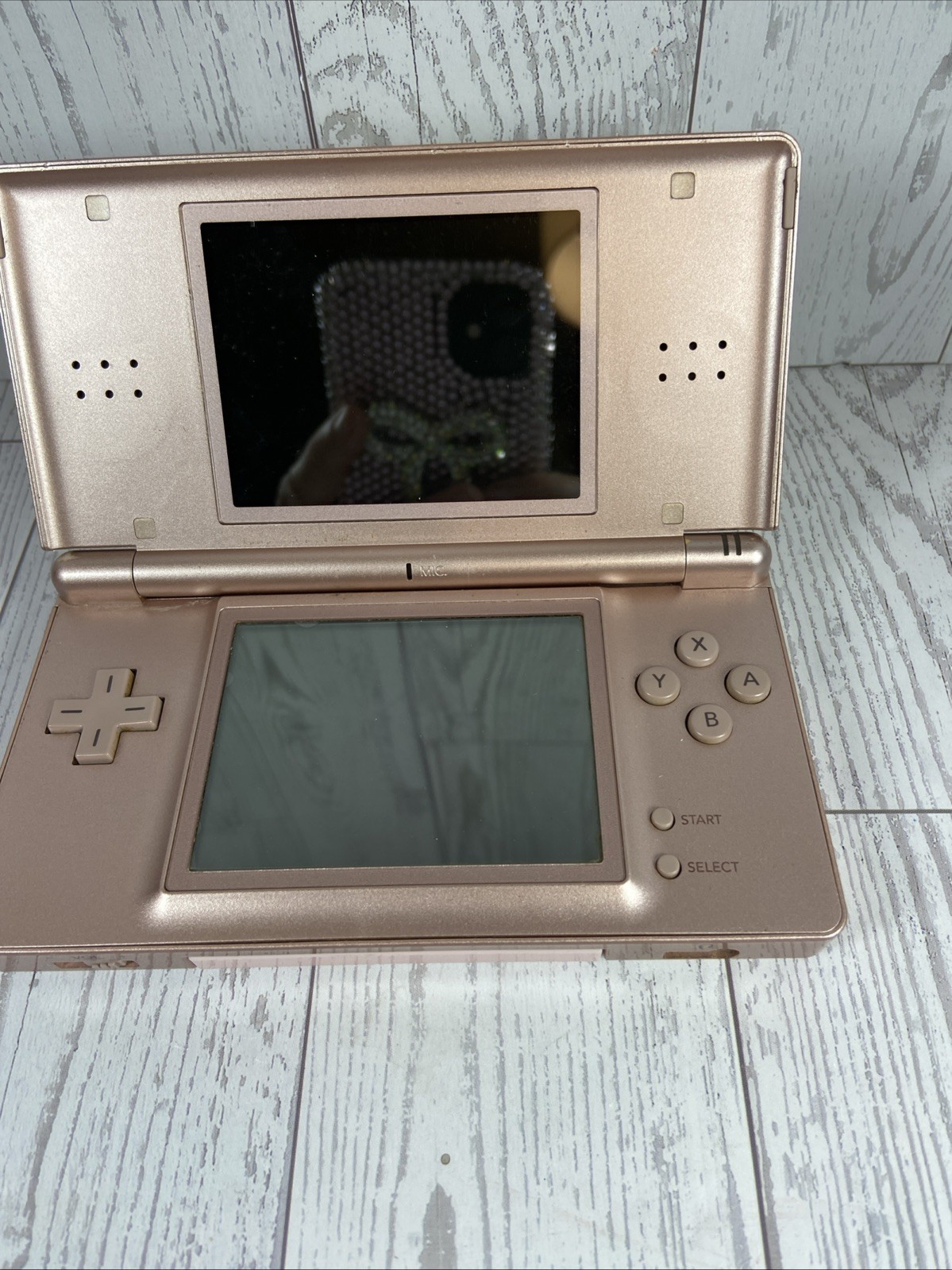 Nintendo DS Lite 4GB Pink UG530495314 Works Great Brand New Battery