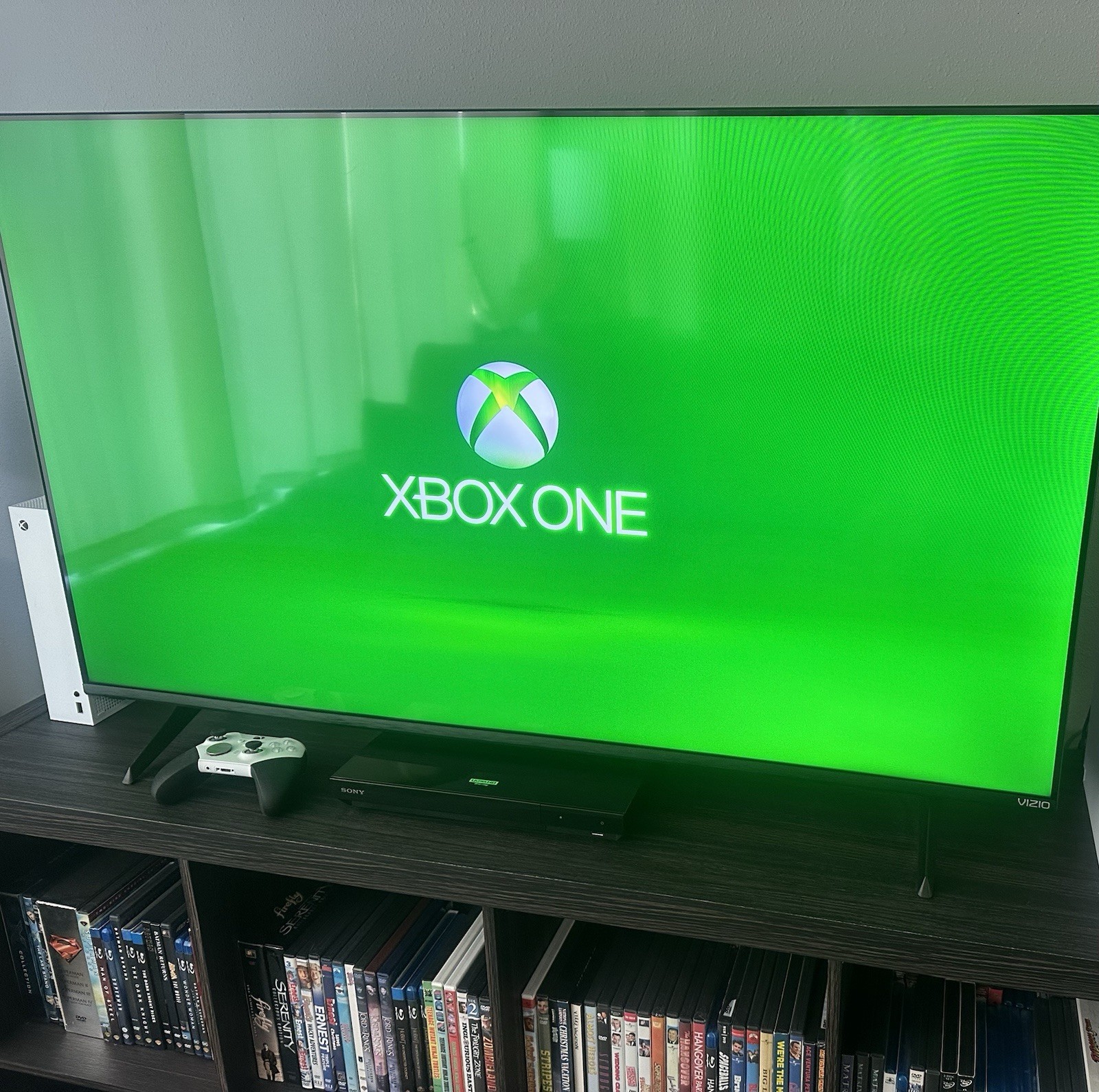Microsoft Xbox One 1540 – 500GB Console Gaming System Only READ DESCRIPTION