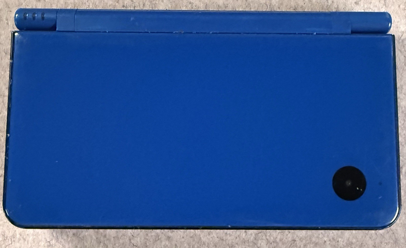 Nintendo DSi XL Midnight Blue + New Super Mario Bros + 2 Games & OEM Charger