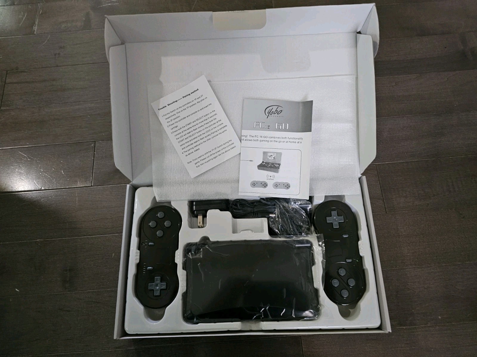 YOBO FC16 GO Handheld SNES Console BLACK Plays Super Nintendo Cartridges NEW