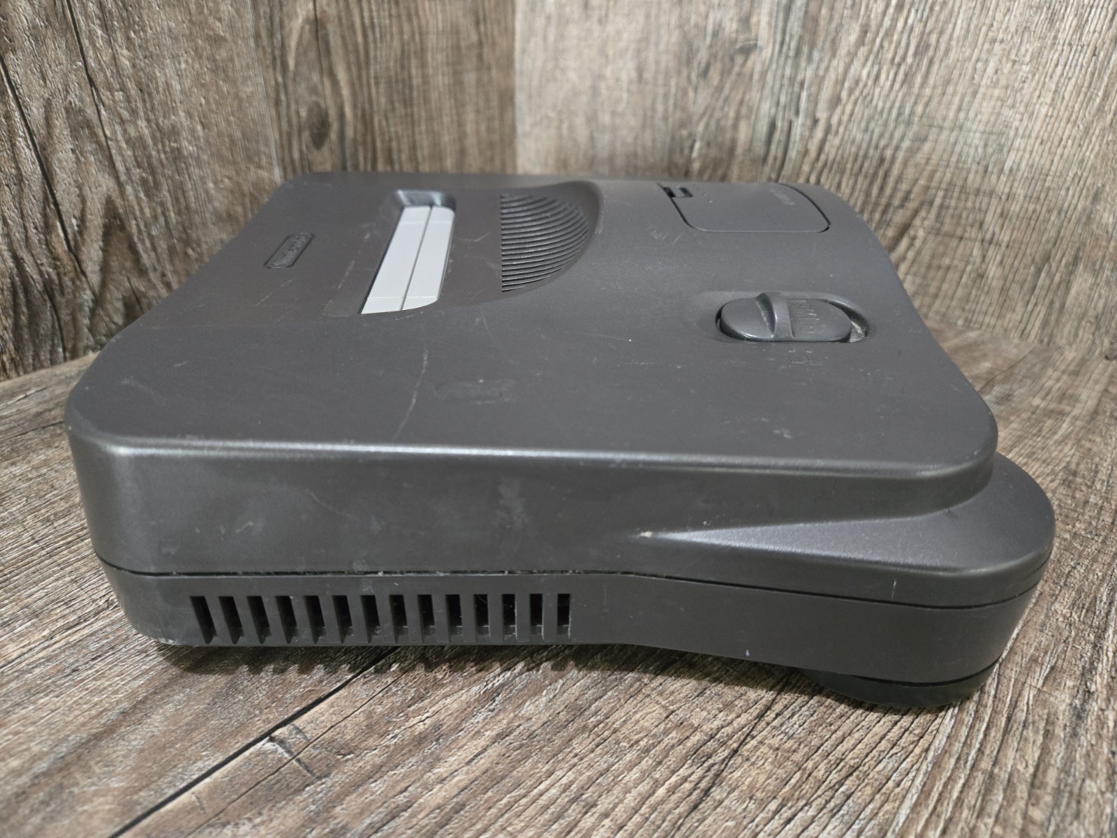 Nintendo 64 Console ONLY – NUS-001 (USA) – Charcoal + Jumper Pak