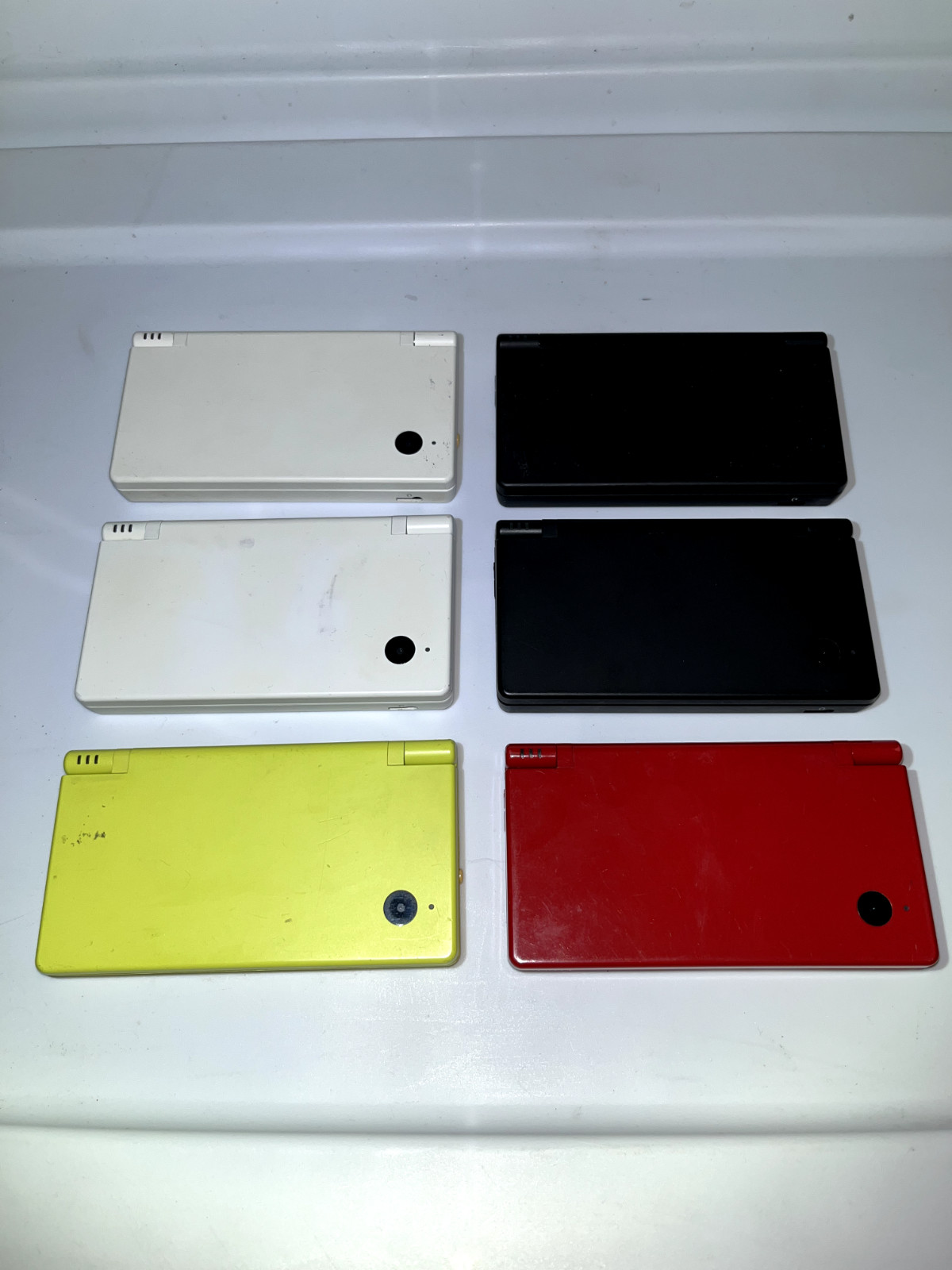 Nintendo DSi UNLOCKED – Region Free