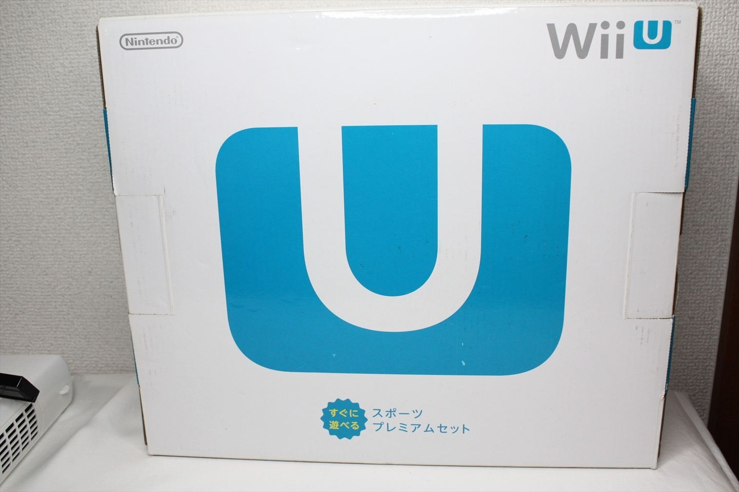Nintendo Wii U Premium Set Console White 32GB Japanese Region Code #530