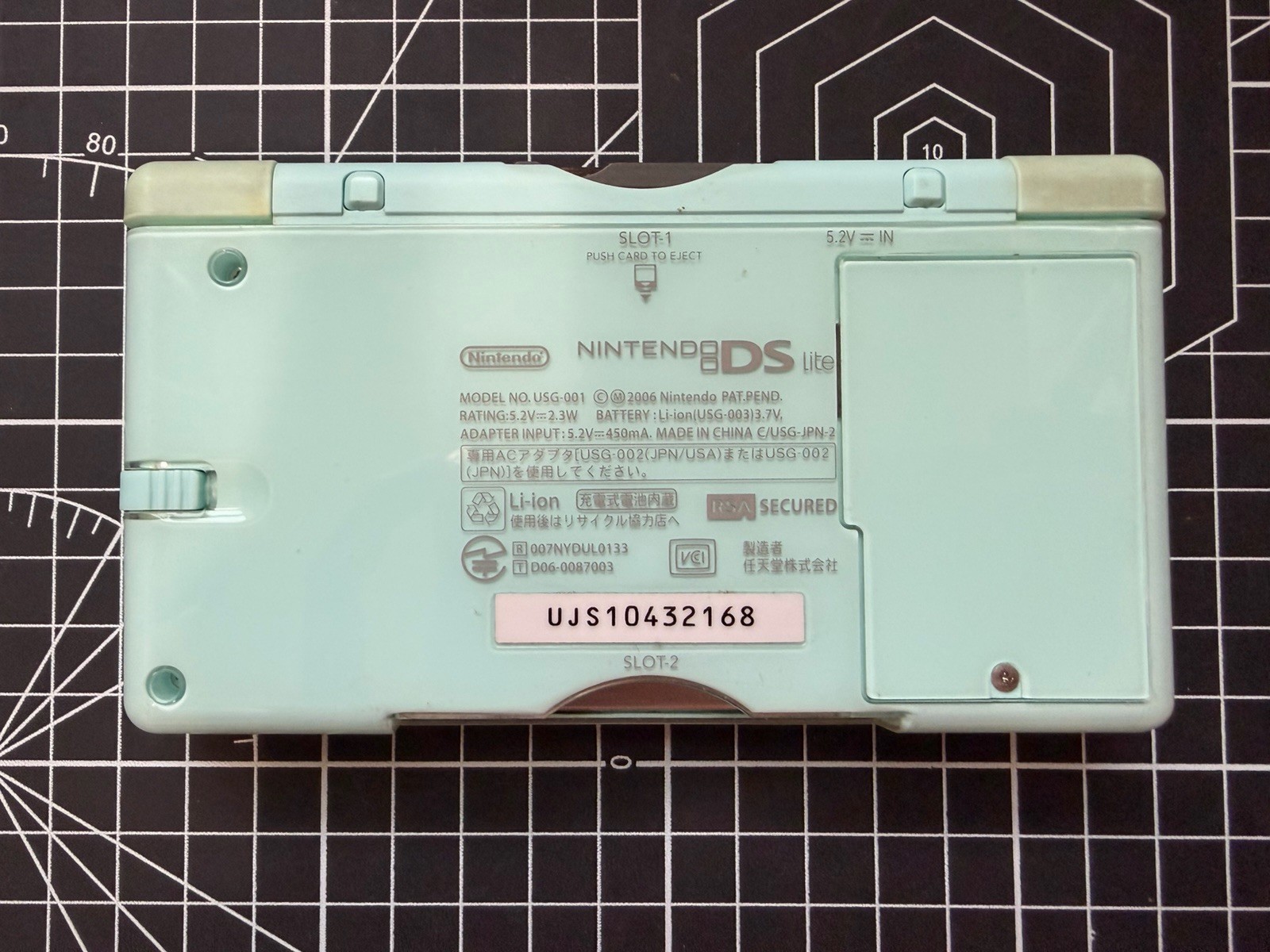 Nintendo DS Lite Used OEM Silver W/ R4 & 2GB SD – 100% Tested Region Free