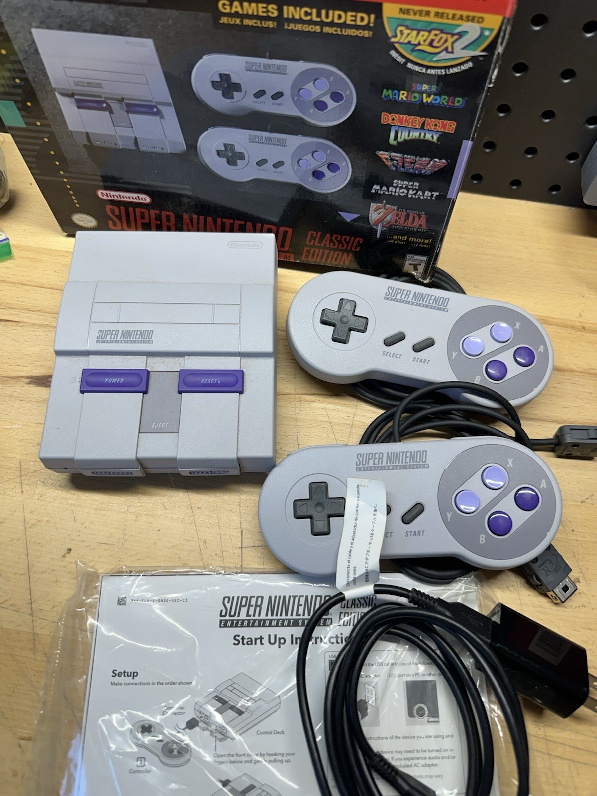 Super Nintendo SNES Classic Edition Console – Complete In Box CIB – Authentic