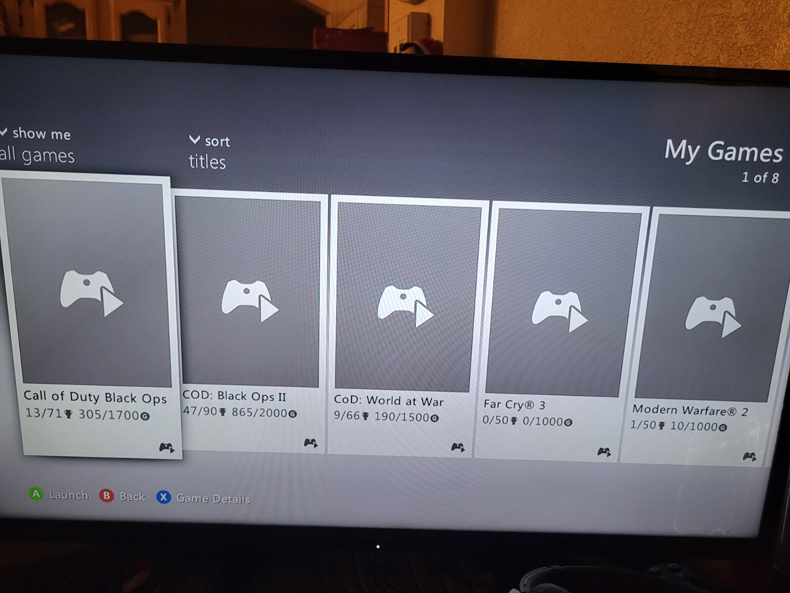 Microsoft Xbox 360 Elite 120GB Console ONLY READ!!! with 8 games COD, FAR CRY