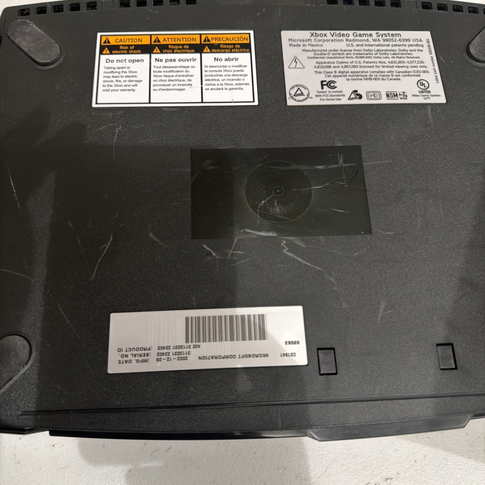 Lot of 2 Microsoft Xbox & Xbox 360 Consoles For Repair Parts AS-IS READ