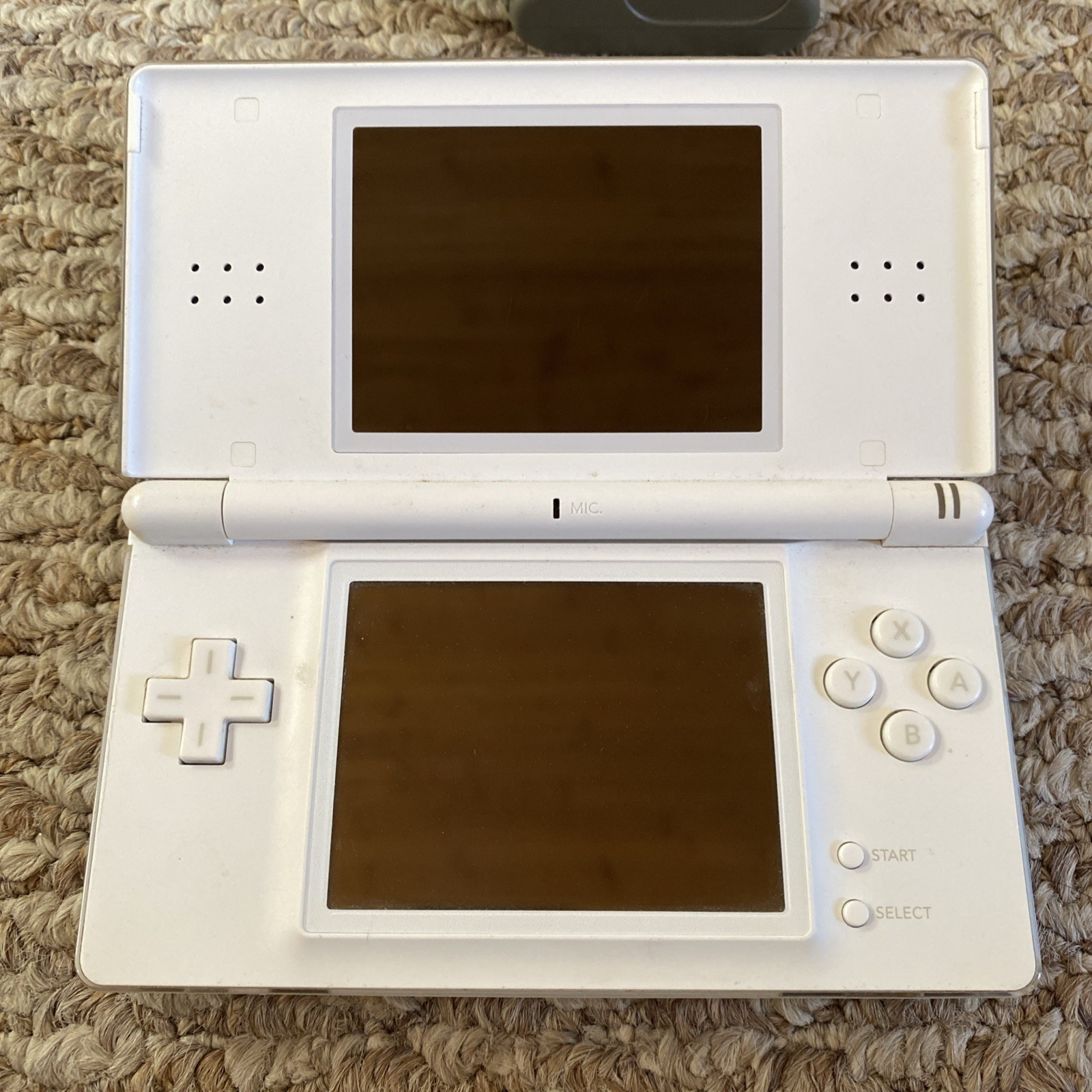 NICE Nintendo DS Lite USG-001 Polar White w/stylus charger gba dust cover OEM