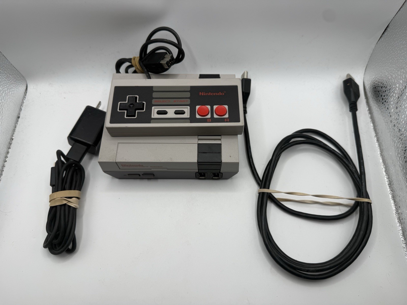 Official Nintendo NES Classic Edition Mini Console Tested HDMI 1 Controller