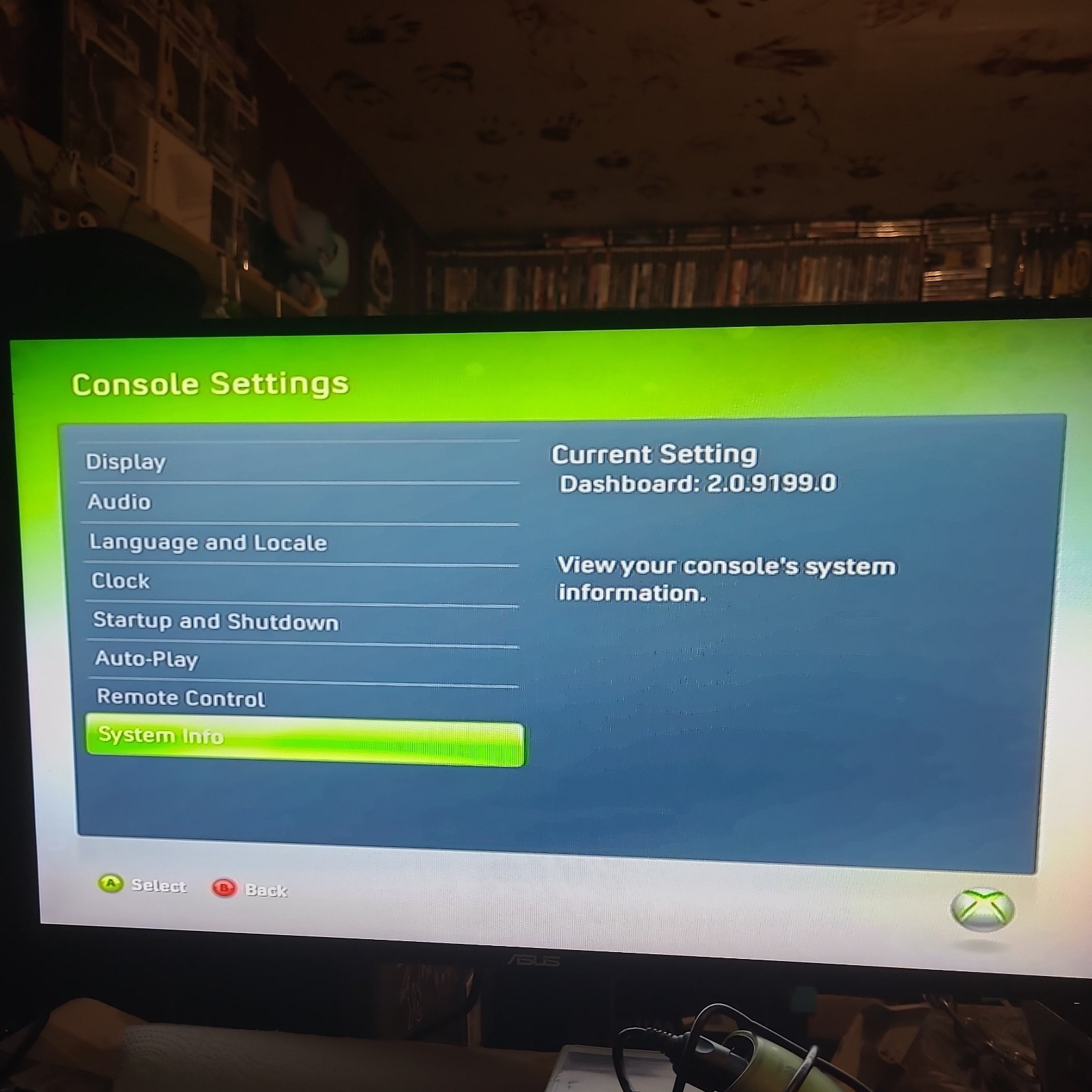 Xbox 360 Console NXE Dashboard (won’t read discs)
