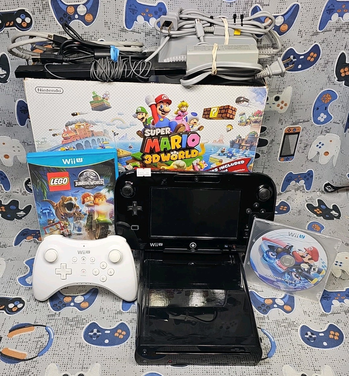 Nintendo Wii U 32GB Deluxe Black WUP-101(02) W/2 Games CLEANED & TESTED