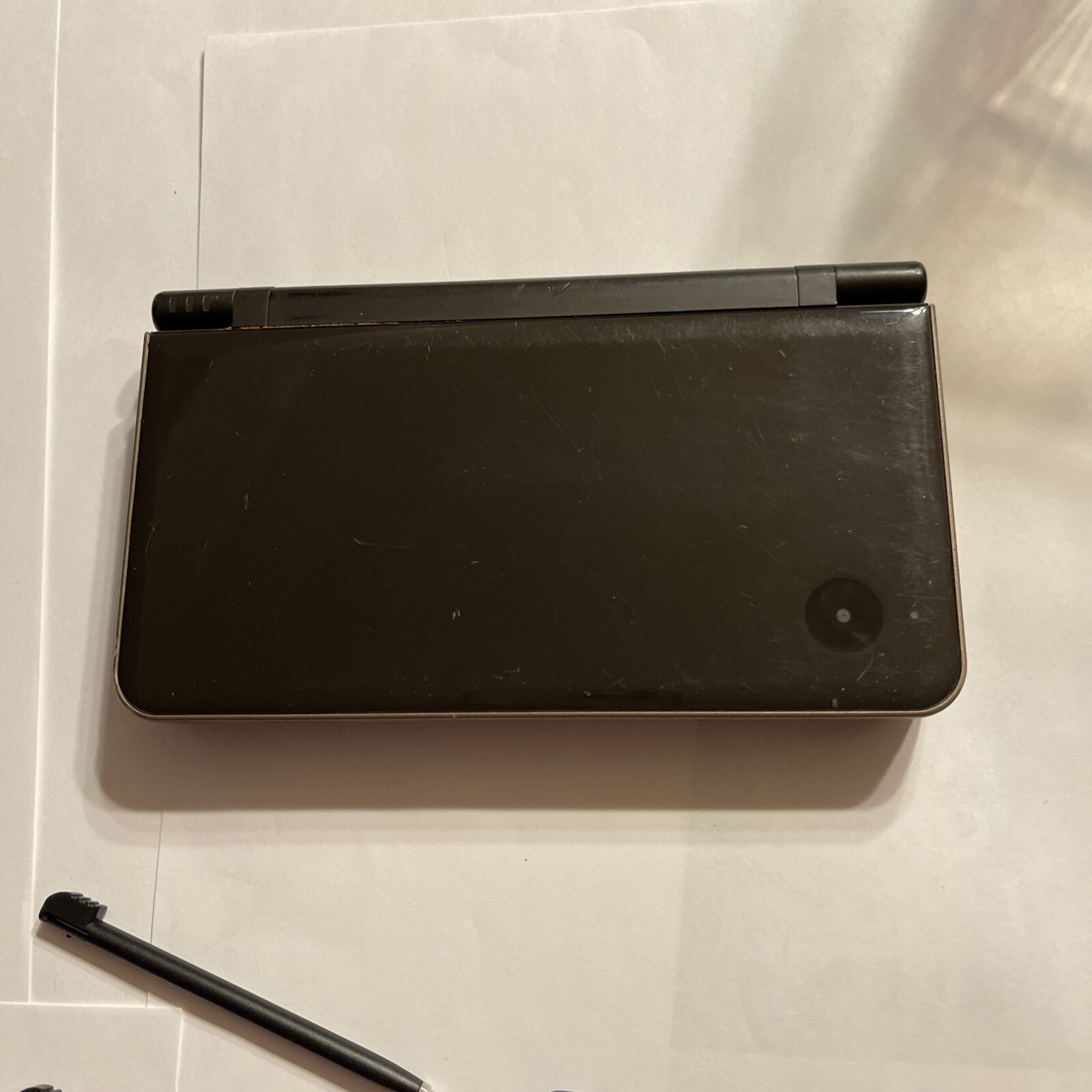 Nintendo DSi XL Bronze/Black Console & Game Lot As Is *Please Read Description*