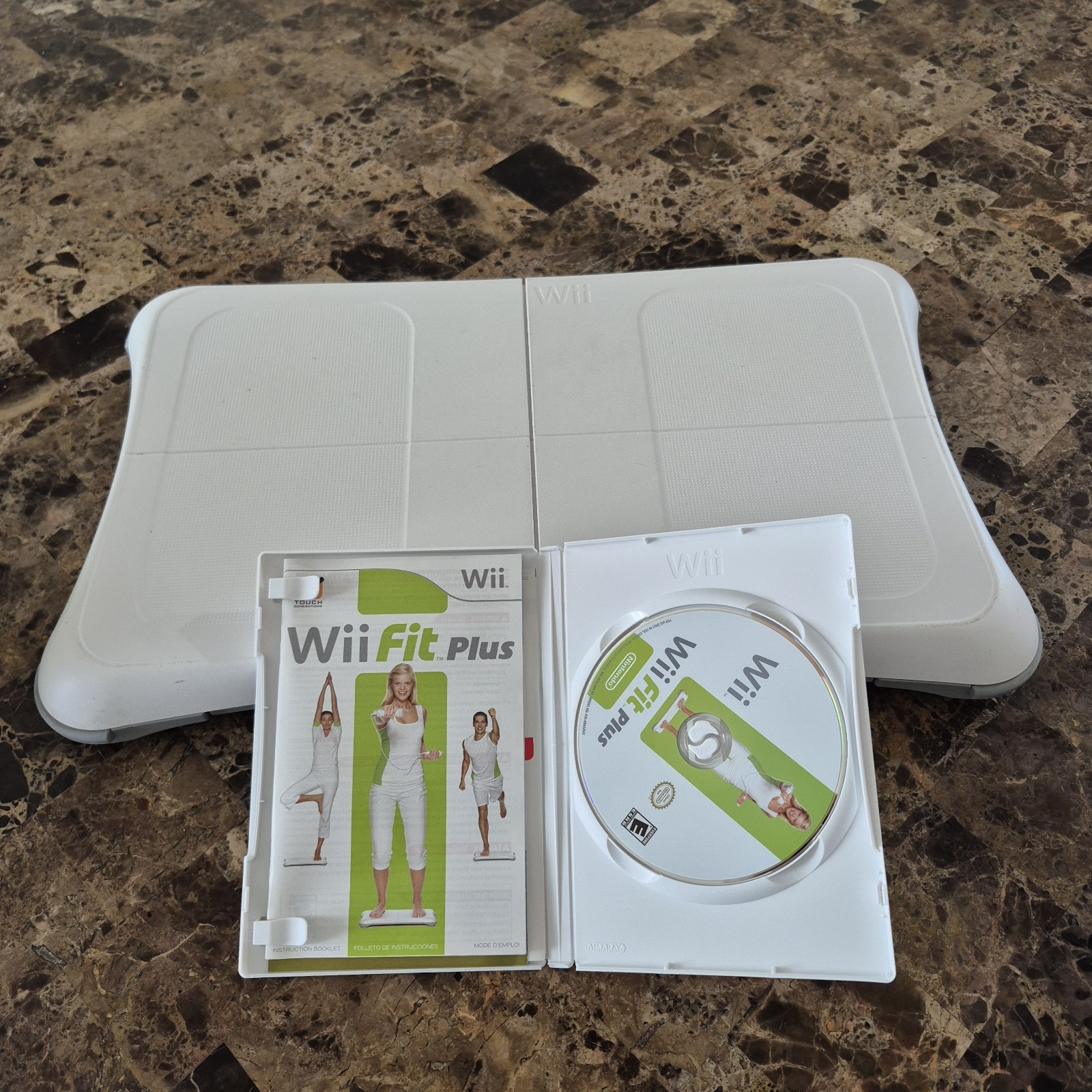 Nintendo Wii Console Sports Bundle Balance Board with Game & Accessories Tested