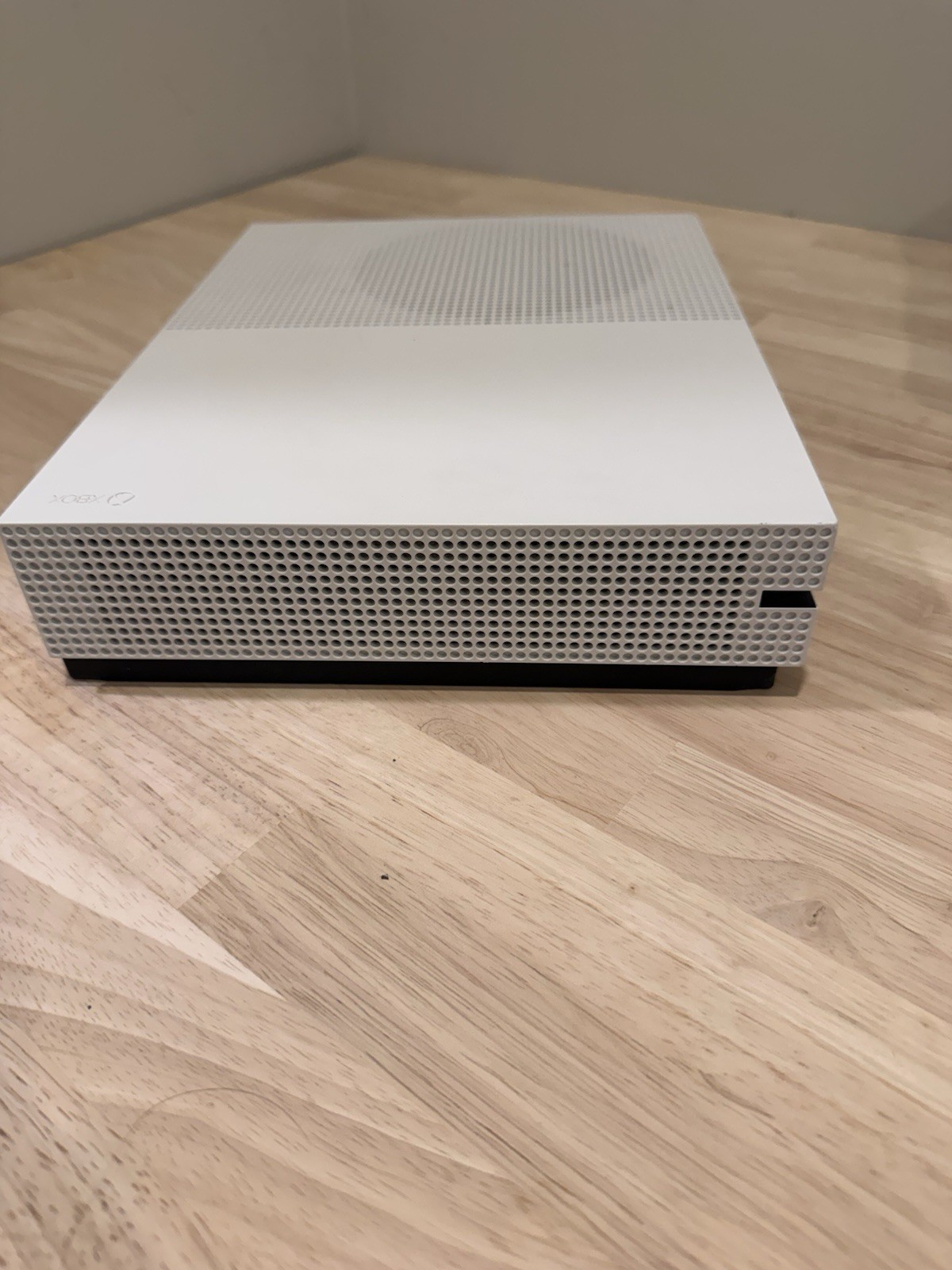 Xbox One S 1TB Console With Controller And Power Cord, HDMI New, Cleaned In/out