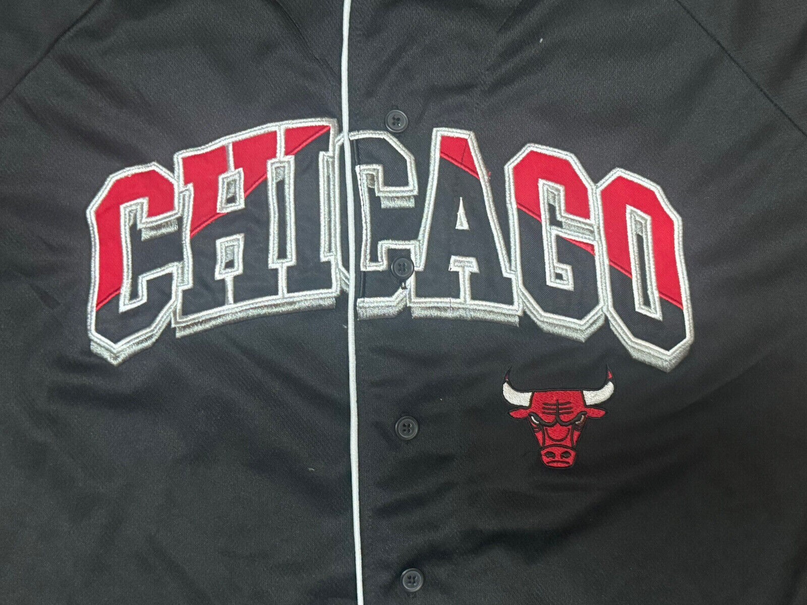 Chicago Bulls Jersey Men’s X-Large NBA Basketball Baseball Button Up Black EUC