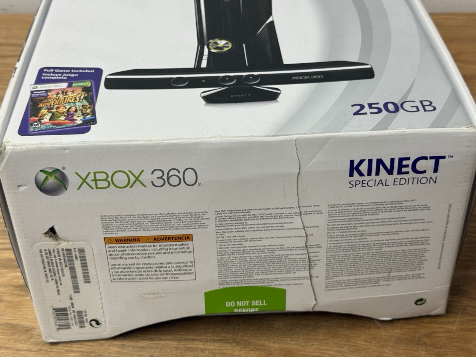 Microsoft Xbox 360 S 250GB Black Console Bundle w/ Controller, Box