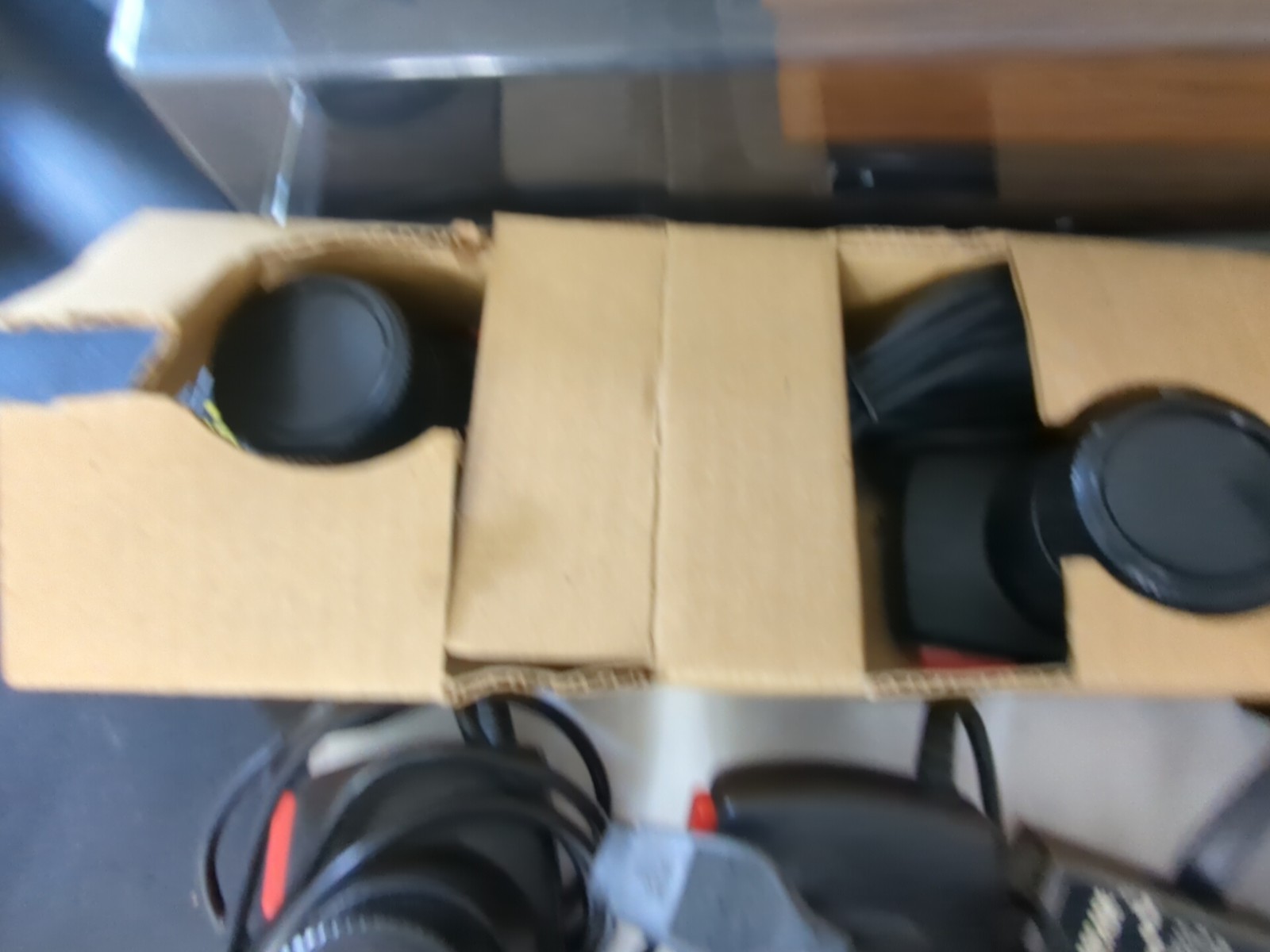 Vintage Atari 2600 Video Computer System Console Game Center lot in Cabinet Case