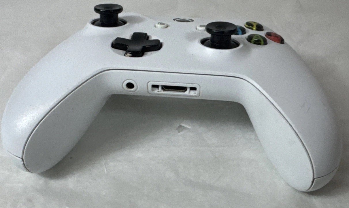 Microsoft Xbox One S All-Digital Edition 1TB Video Game Console – White