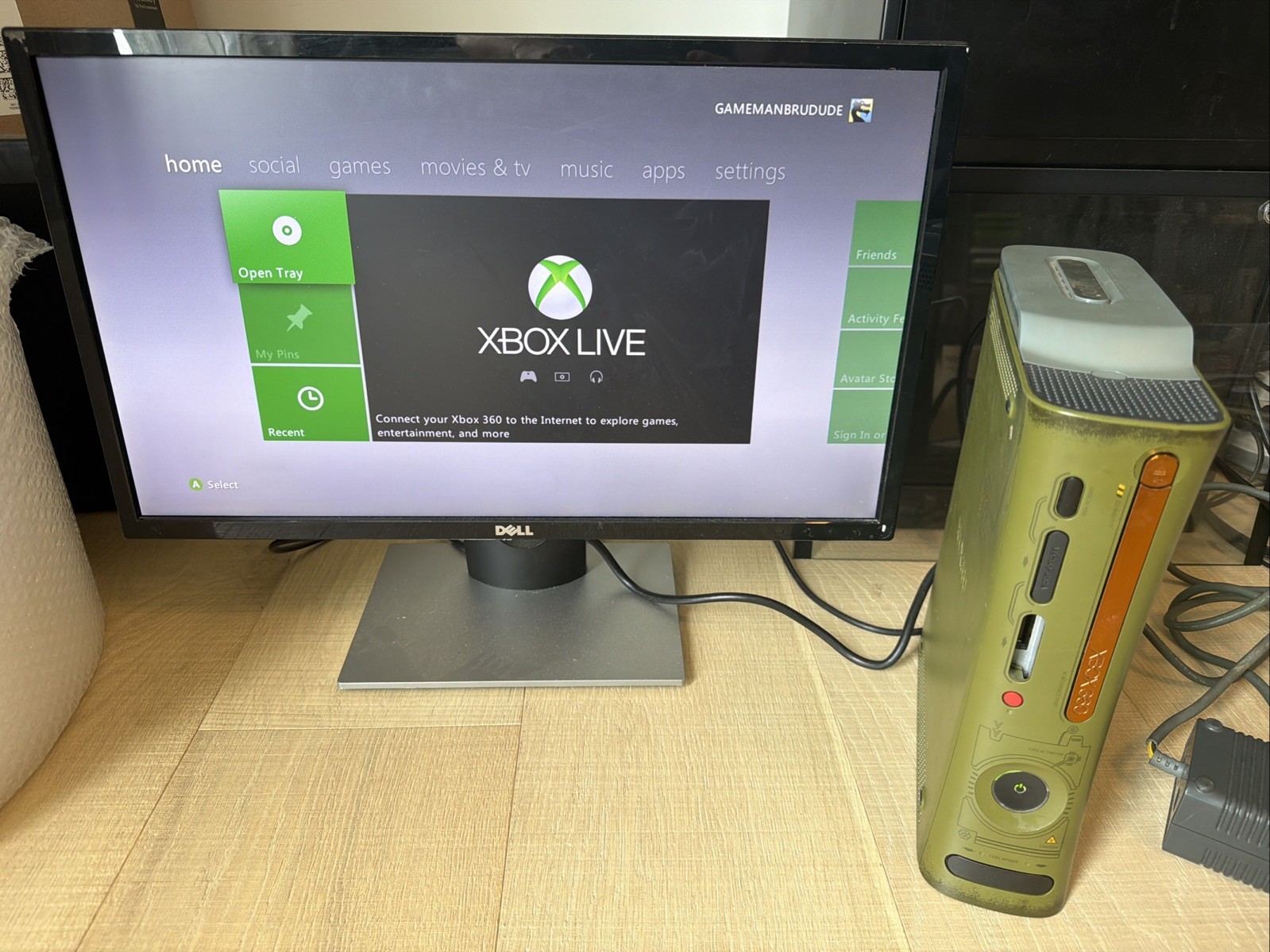 Microsoft Xbox 360 Halo 3 Special Edition Console 60GB HDMI Dolby Digital