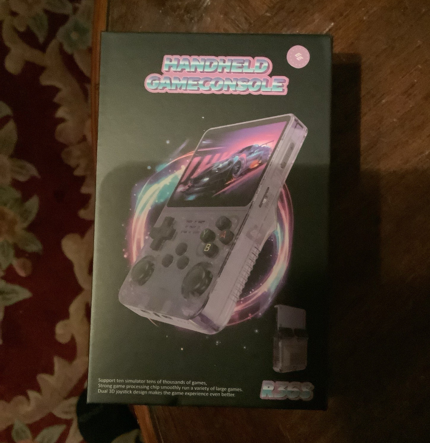 R36S Clear Handheld Game Console Wi-Fi Bluetooth 64GB 640×480 Linux