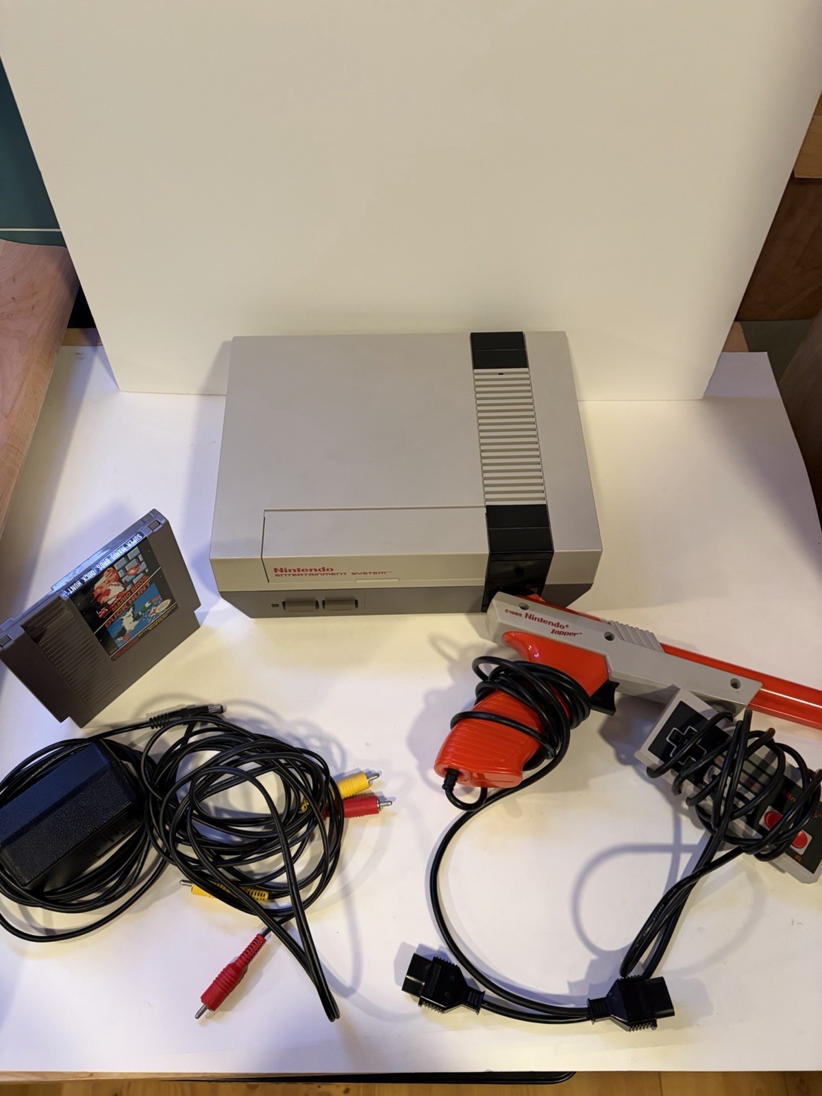 1985 Original NES Nintendo System Console Authentic Tested Bundle !!!