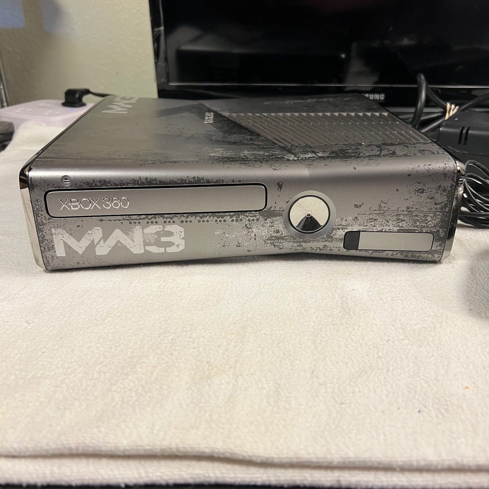 Microsoft Xbox 360 S Slim Console MW3 Modern Warfare 3 Edition