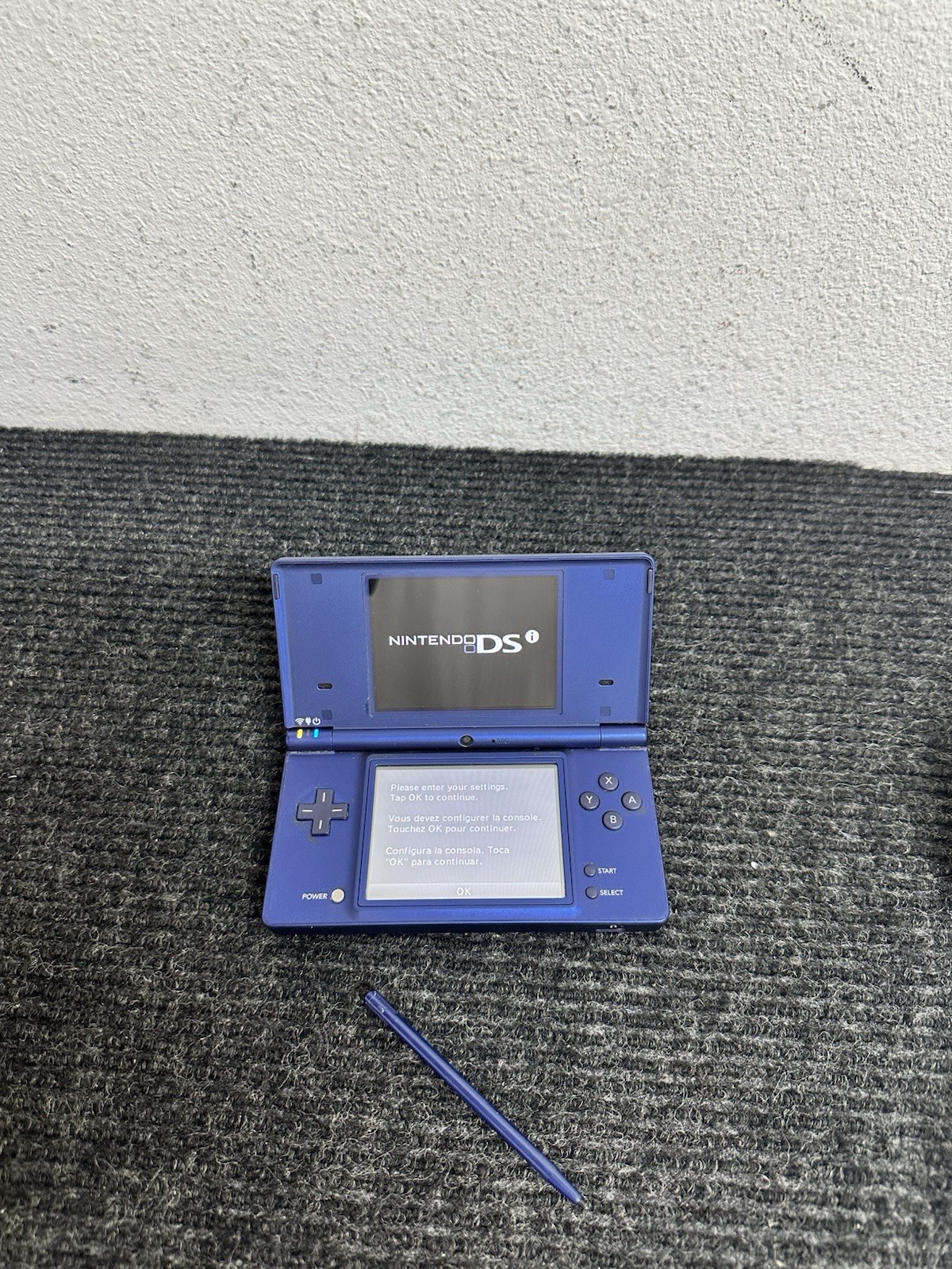 Nintendo DSi Console Launch Edition Metallic Blue With Stylus Japan Model