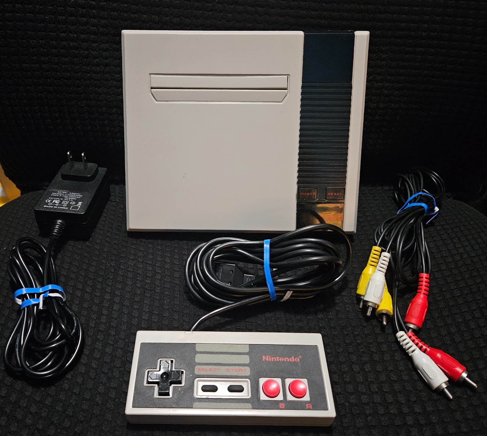 Messiah Generation Nex Console (NES and Famicom Console) Complete and Tested.