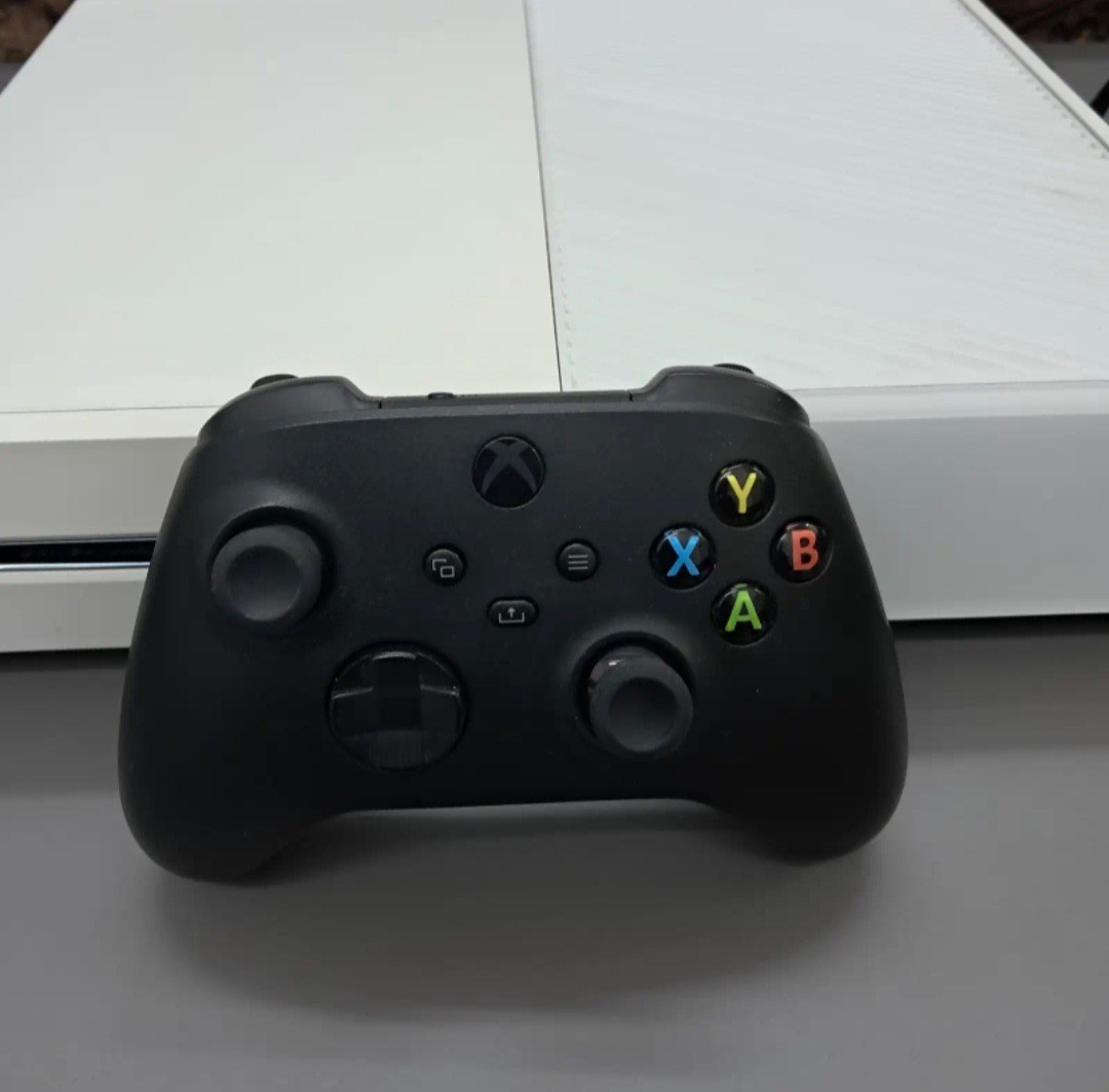 Microsoft Xbox One Special Edition Sunset Overdrive 500GB White Console