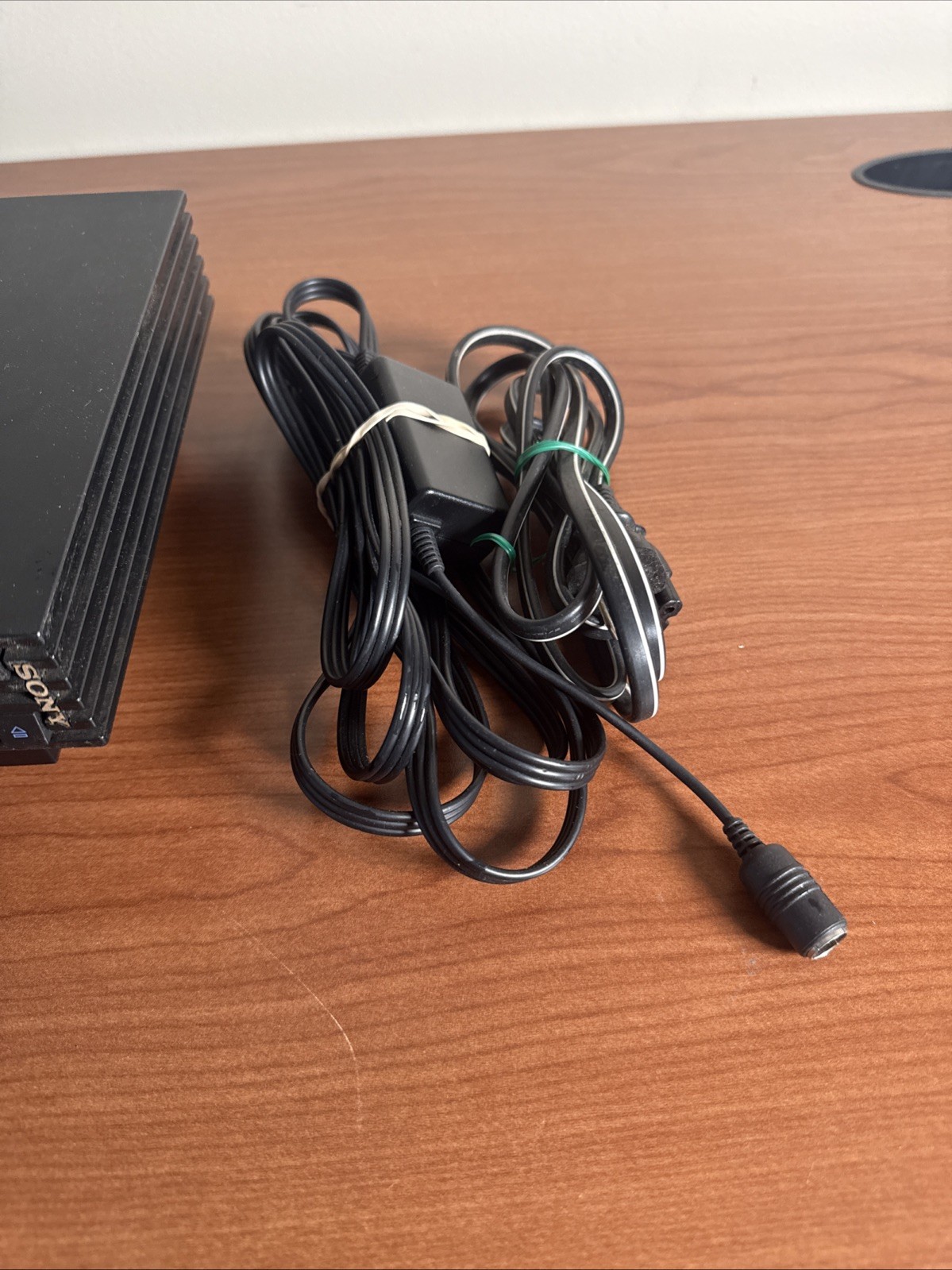 Sony PlayStation 2 Fat SCPH-39001/N Video Game Console Bundle