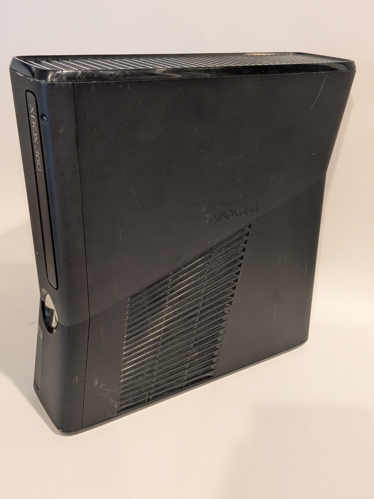 MICROSOFT XBOX 360 SLIM – FULL CONSOLE Tested