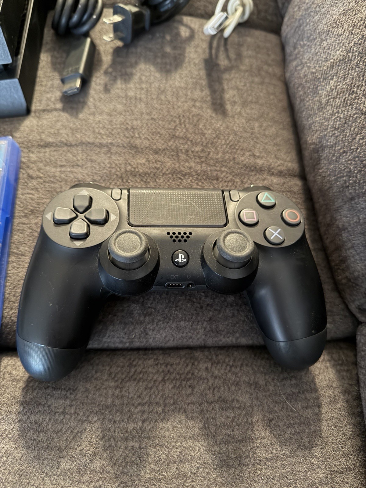 Sony PlayStation 4 500GB Jet Black Console With Games