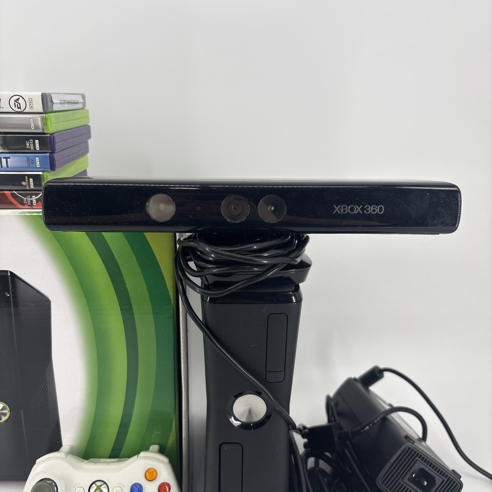 Microsoft Xbox 360 Slim 4GB Black Matte Console Model 1439 Complete In Box VGC