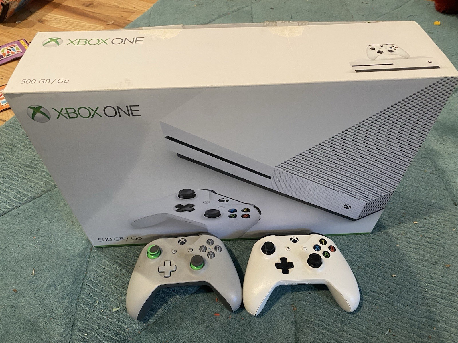 Xbox One S Console Controllers And 4 Games