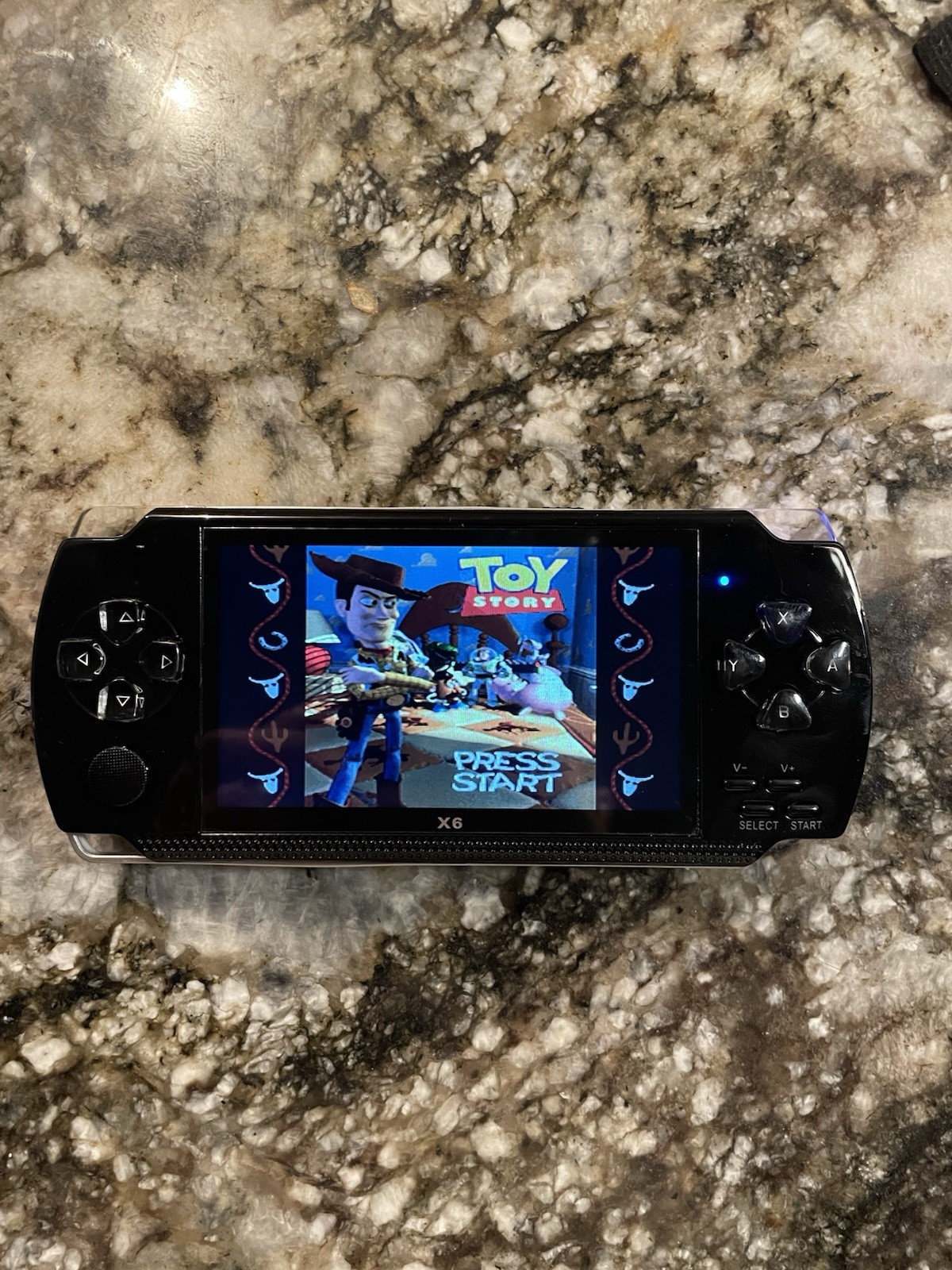 Handheld 4.3 Inch 8GB Retro Game Console with 10000 Games Rechargeable Battery