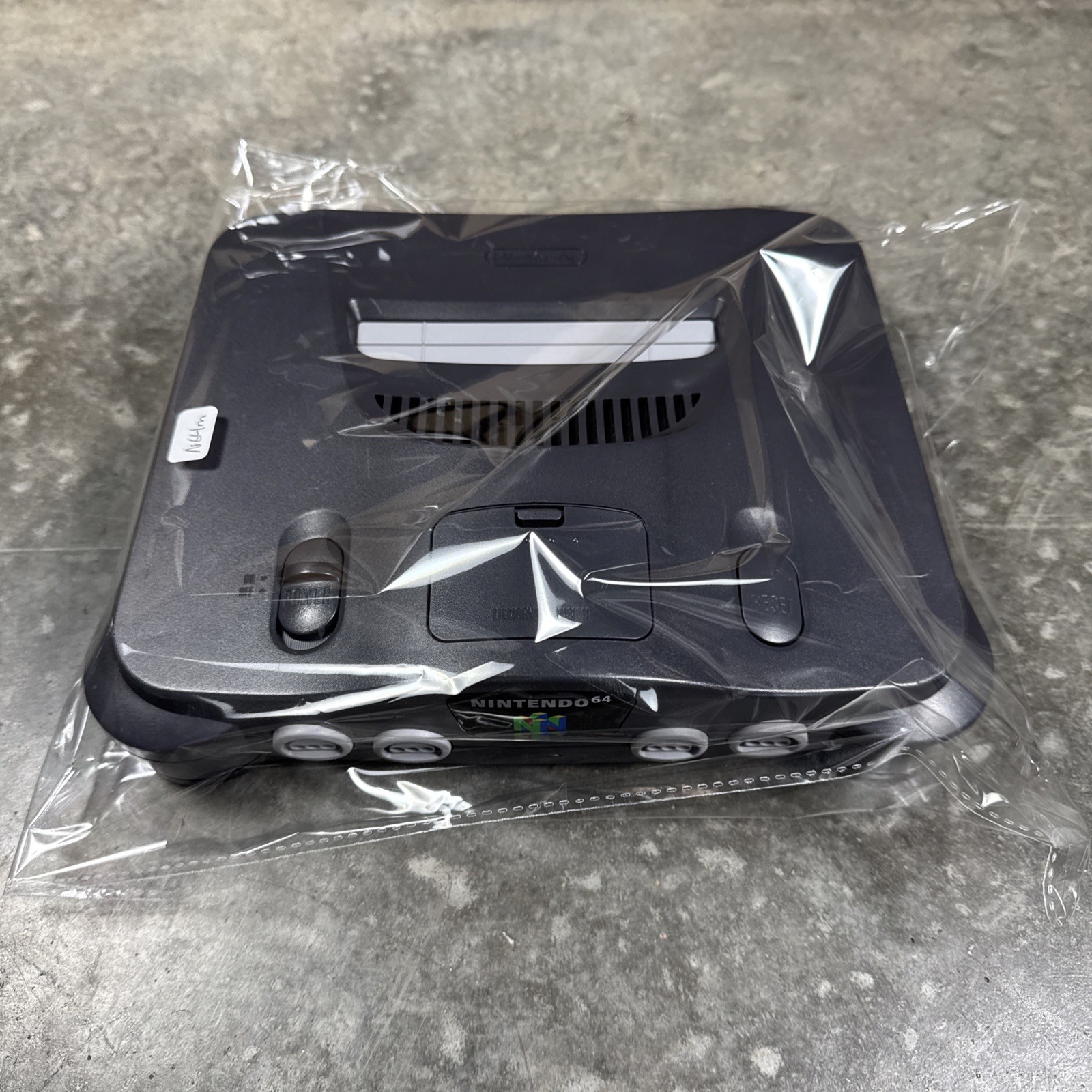 Nintendo 64 N64 Console (NUS-001) w/ Jumper Pak & OEM AV & Power Cables Tested