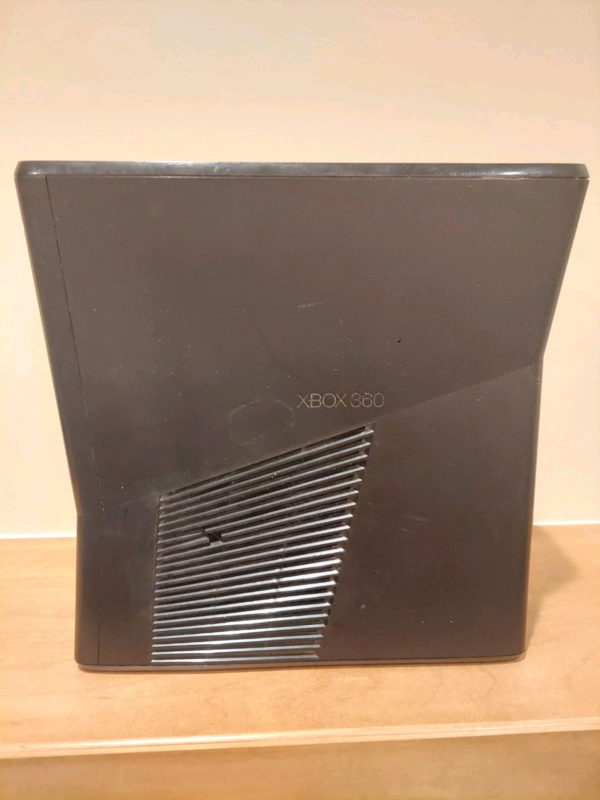 XBOX 360 S 1439 BLK 250 GB CONSOLE BUNDLE +26 GAMES/3-CONTROLLERS/WIFI ADAPTOR