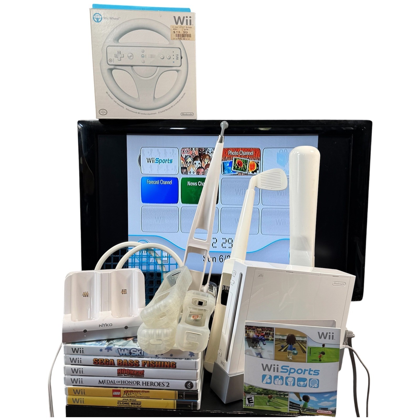 Nintendo Wii RVL-001 Console Bundle White Sports Accessories 7 Games Wii Wheel