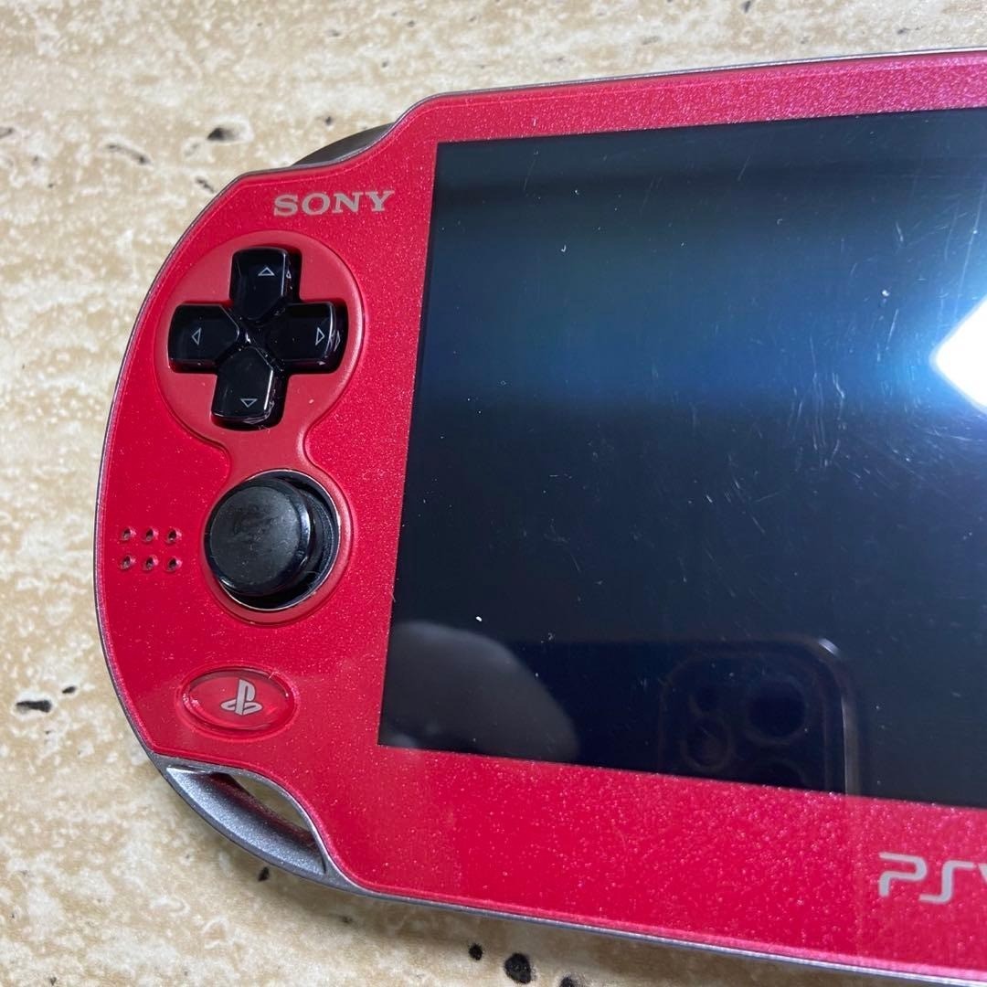 PS Vita 1000 Soul Sacrifice Premium Edition Red Complete 6698
