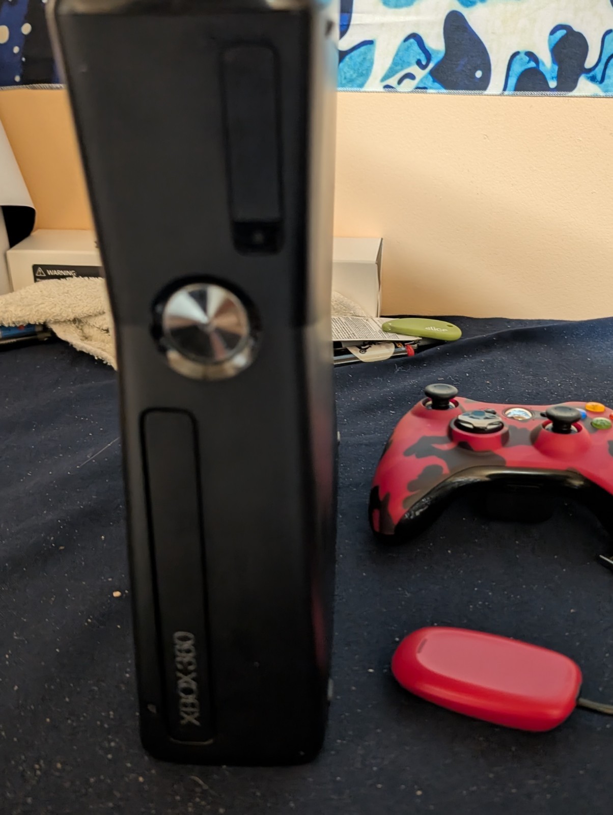 Microsoft Xbox 360 Complete With 11 Games & Wireless Controller