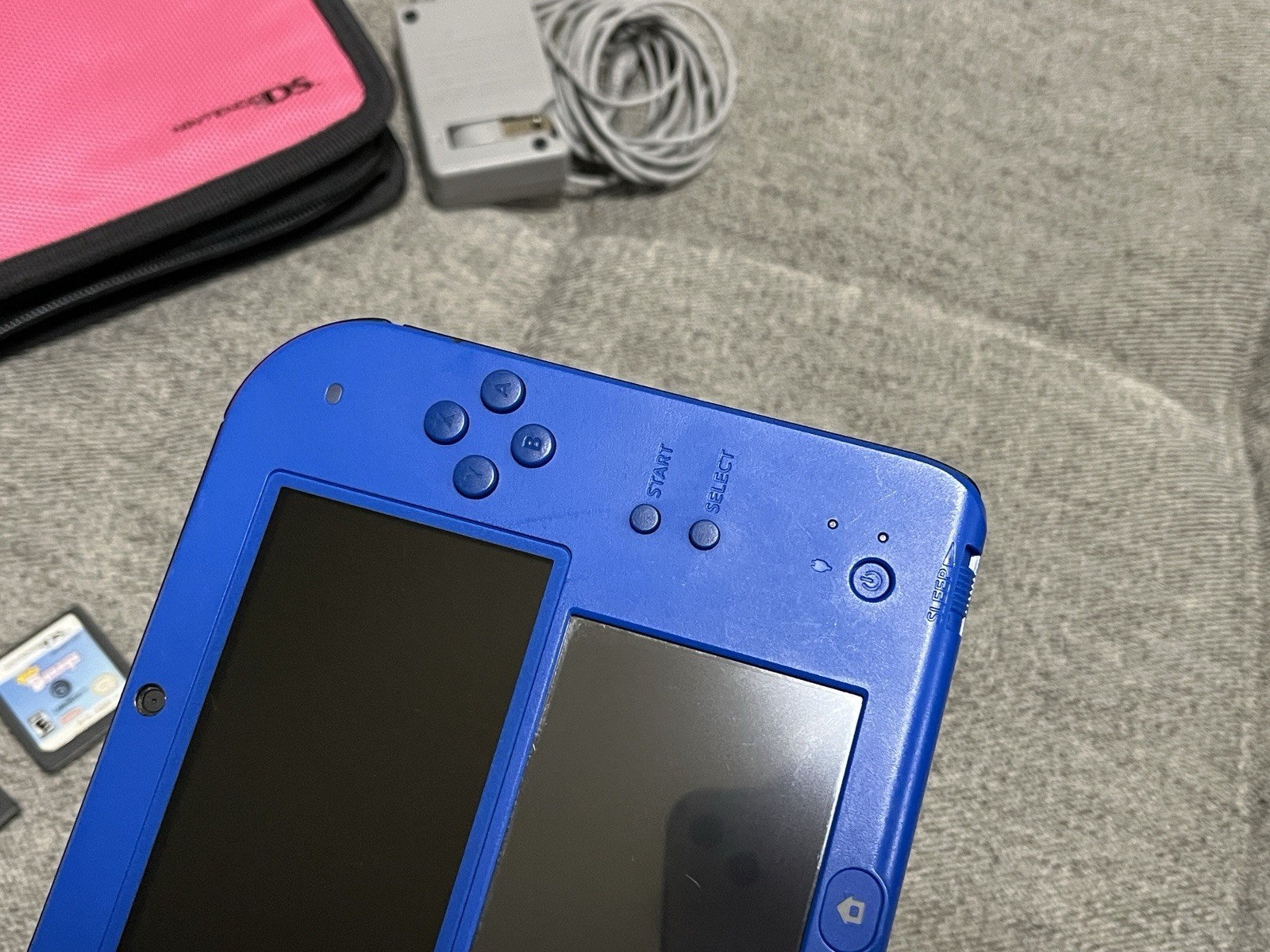 Nintendo 2DS Handheld Game Console FTR-001 Black/Blue