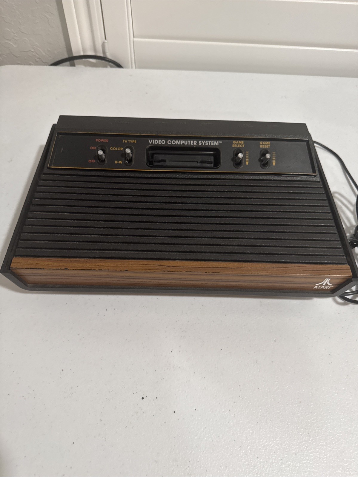 Atari 2600 Console CX2600 Wood Grain UNTESTED