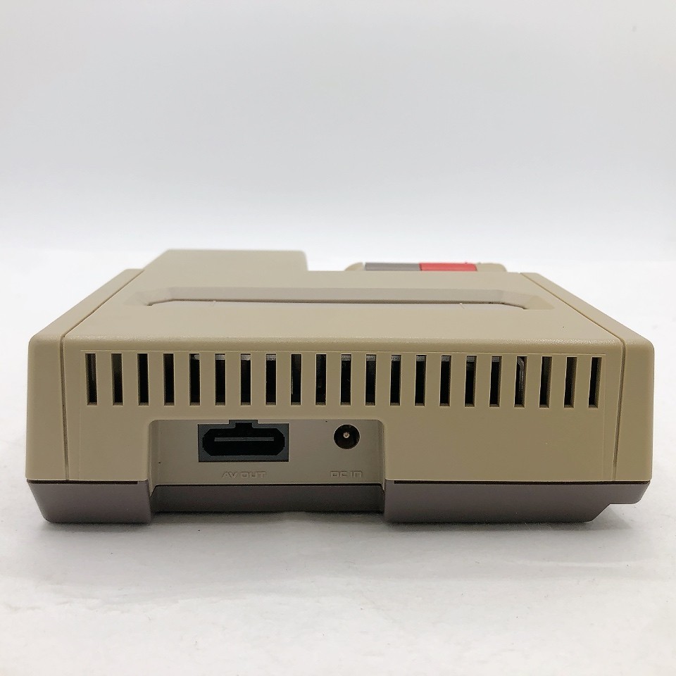 Nintendo New Famicom Console only AV HVC-101 Made in Japan NES Tested