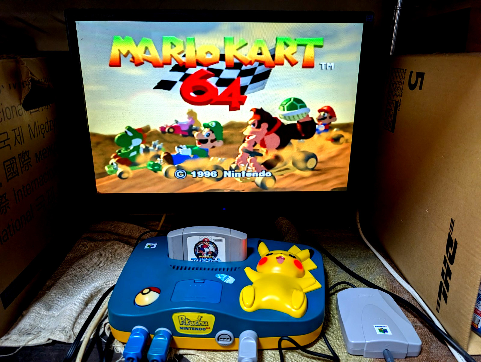 Nintendo 64 Pokemon Pikachu Region Free Console 2Controllers N64 japan